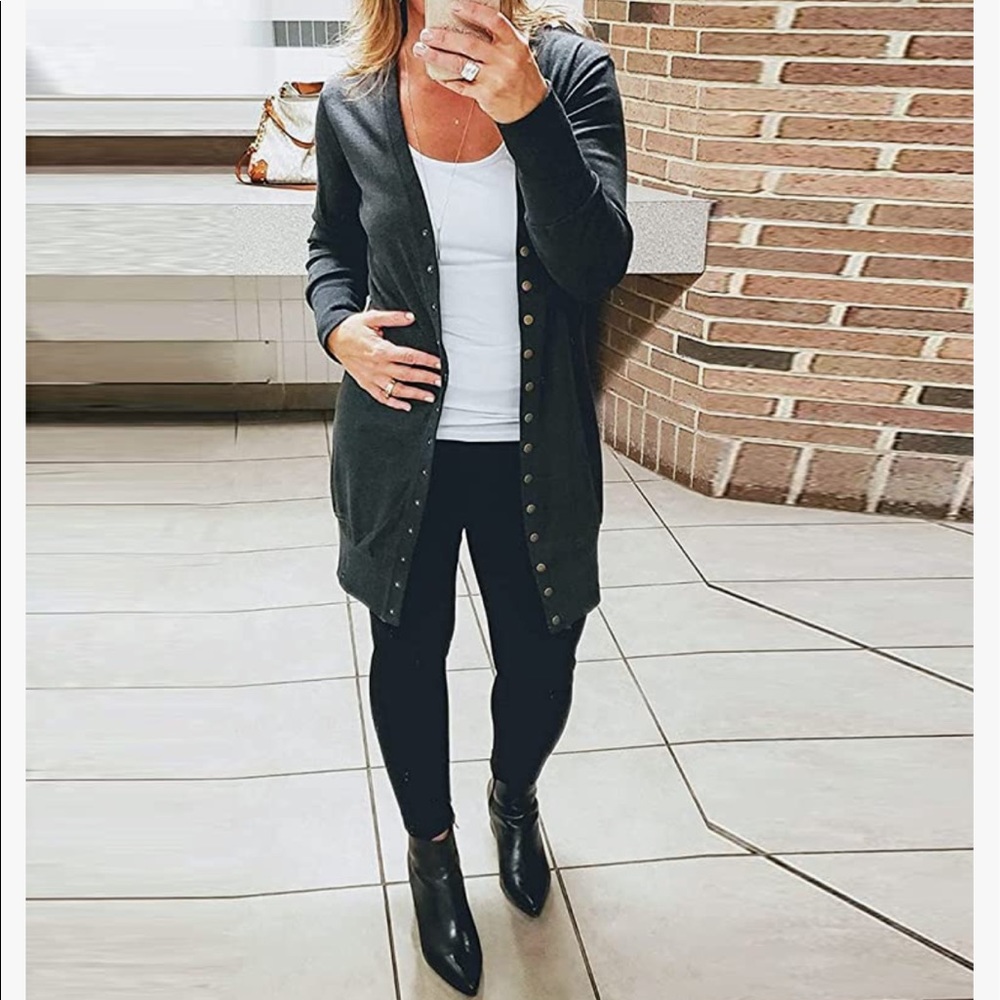 Basic black long sleeve snap button down cardigan